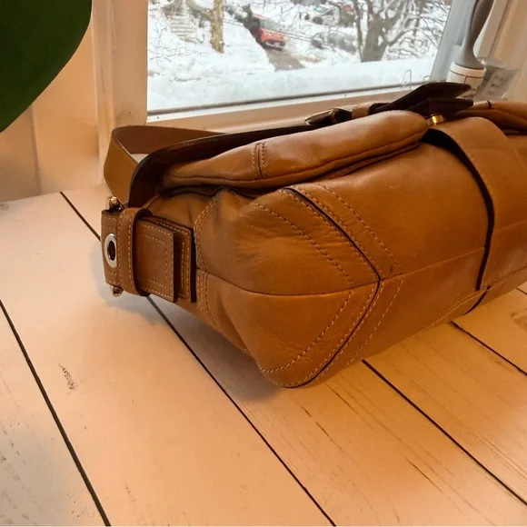 COACH | Vintage Soho Double Pocket Shoulder Bag (2005) #9434 - Picture 7 of 16